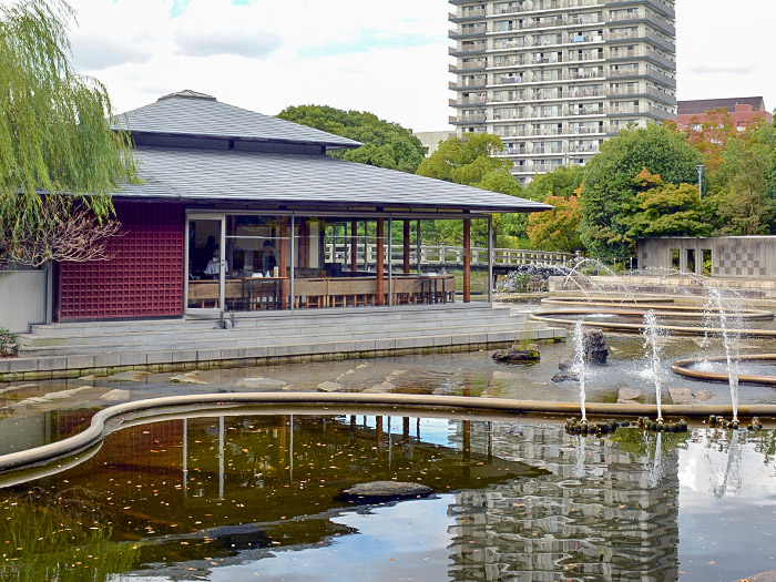 茶寮 汐入 – 白鳥庭園