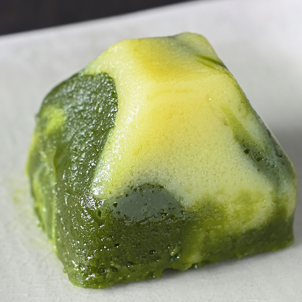 ミルク生茶の菓