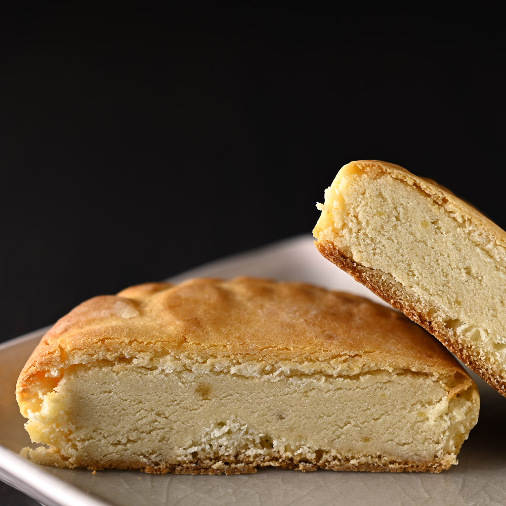 藤しぐれ by 梅のや